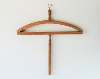 vintage clothes hangers