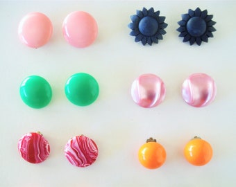 Original 80's Vintage Clip Earrings-D 3 cm/ 1.2''- Plastic Clip Earrings -Vintage Fashion 80's