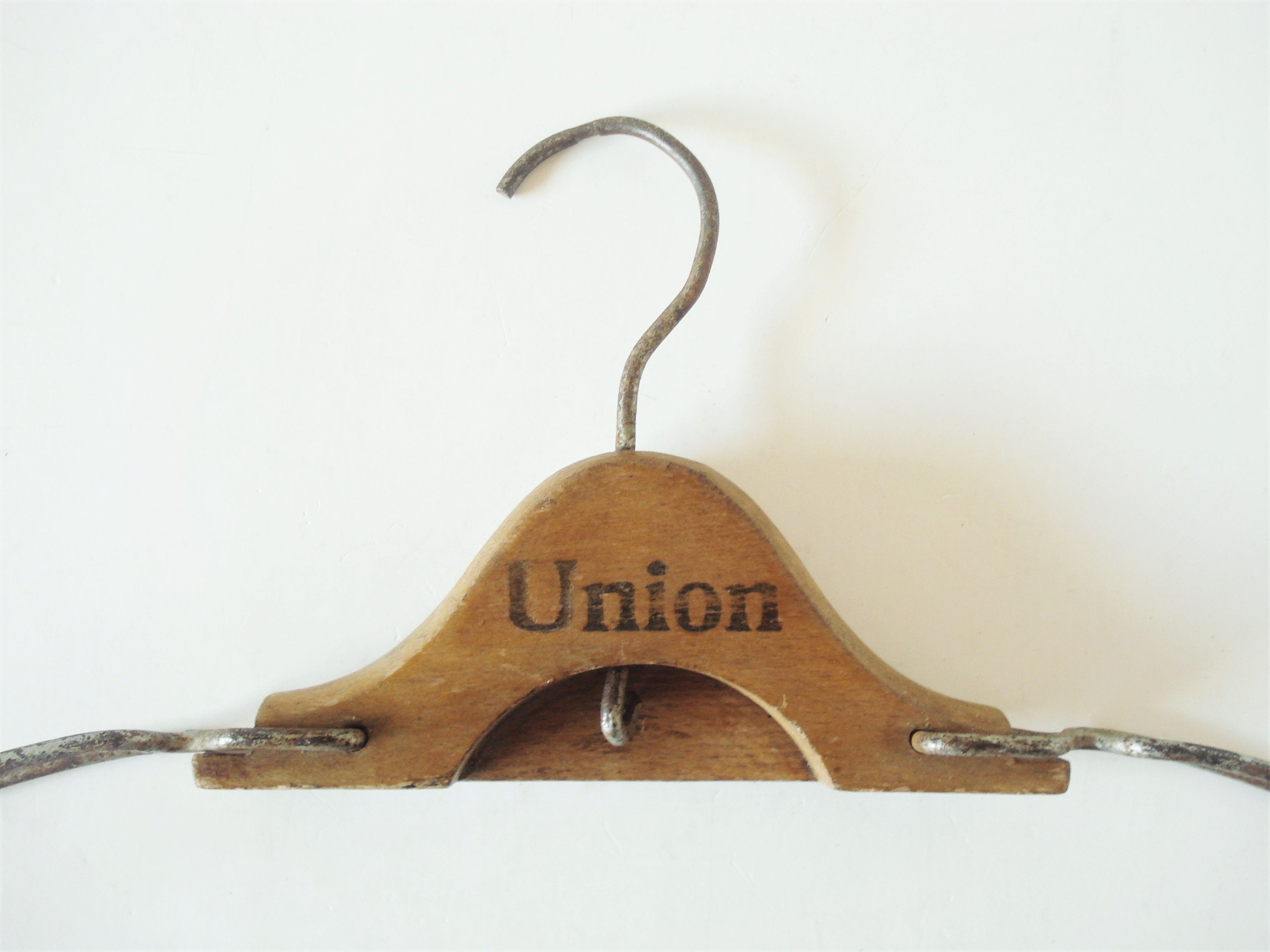 海外ブランド  Antique UNION and Wood Folding Hanger- Coat Wooden Folding 家具