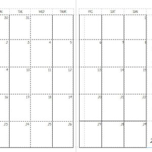 Pode incluir: Um calend&aacute;rio imprim&iacute;vel preto e branco para janeiro de 2023. O calend&aacute;rio tem um layout de grade simples com cada dia da semana rotulado. Os dias da semana s&atilde;o abreviados como Seg, Ter, Qua, Qui, Sex, S&aacute;b e Dom. O calend&aacute;rio &eacute; decorado com um pequeno desenho floral no canto.