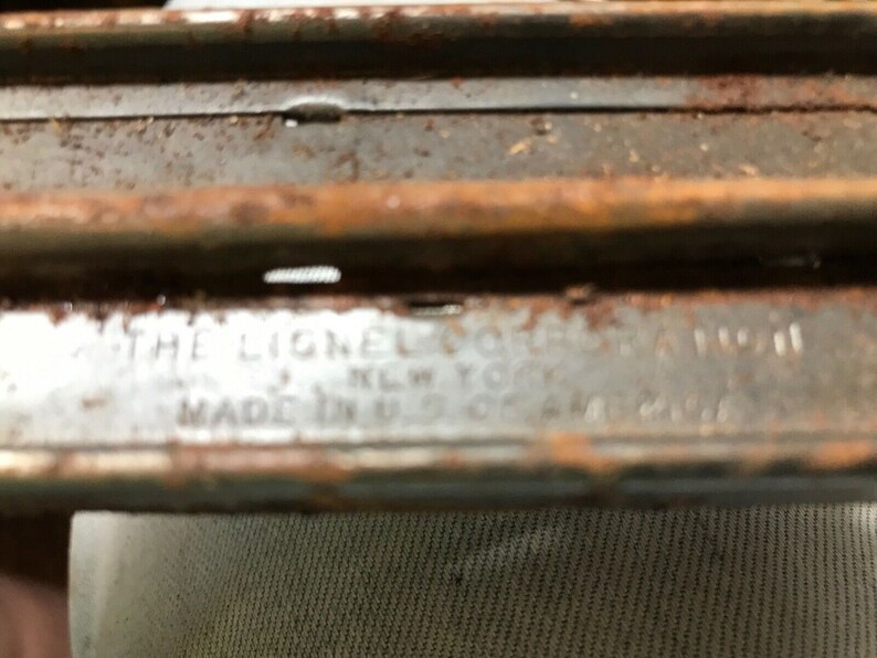 027 gauge train track