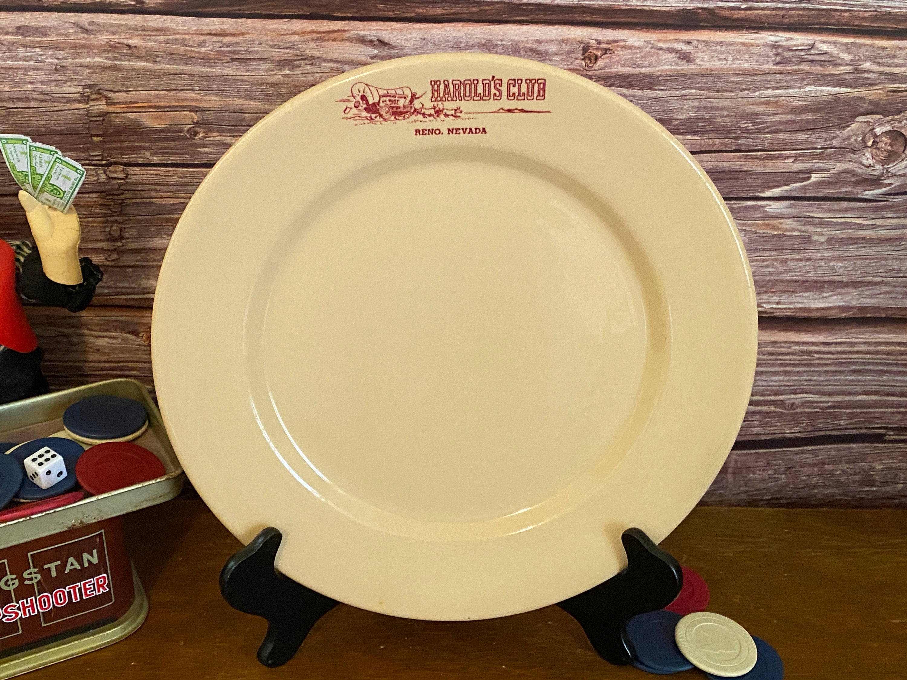 RARE Tepco Harolds Club 95 Dinner Plates Vintage Casino Restaurant Ware Dishes Nostalgic Reno Biggest Little City in the