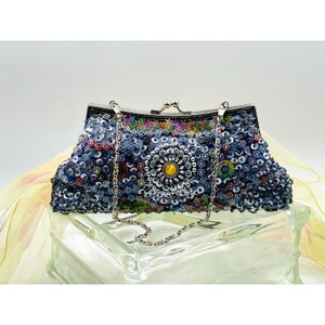 Perlen Pailletten Abendtasche: Jeweled Blumen Motiv