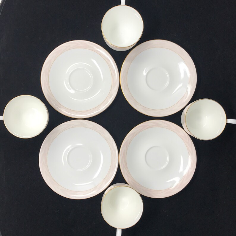 Set of 4 Mikasa Silk Moire Flat Cups and Saucers image 7