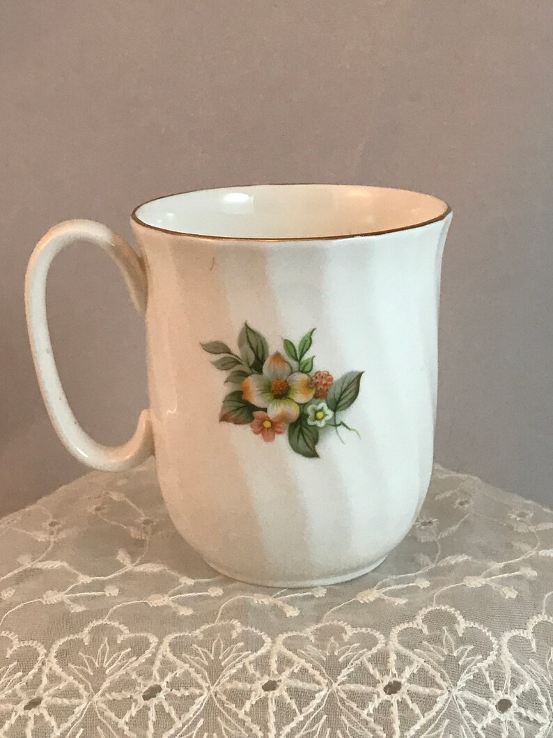 Vintage Duchess Bone China Dogwood Gold Trim Tea Coffee Cup Etsy