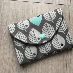 kleine Geldbörse, Geldbeutel mit Blättern, kleine Tasche mit zwei Fächern und einer Reißverschlusstasche Nr 9
