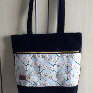 große Umhängetasche Einkaufstasche Strandtasche mit japanischem Wachstuch und Cordstoff