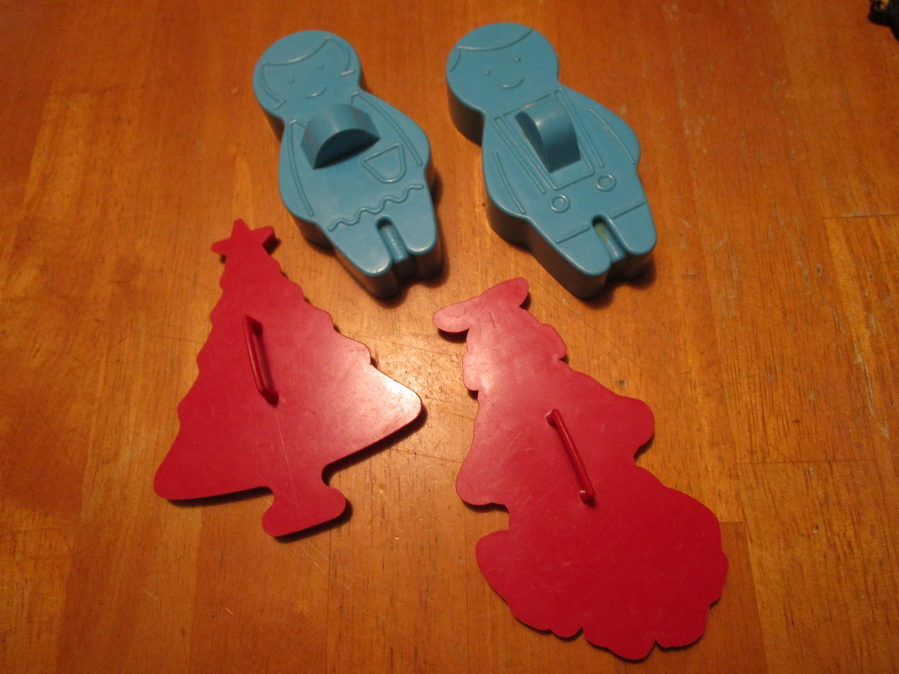 Vintage Avon Gingerbread Boy and Girl Plastic Cookie Cutters Etsy