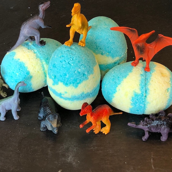Dinosaur Bath Bomb with Surprise Toy – Kids Party Favor