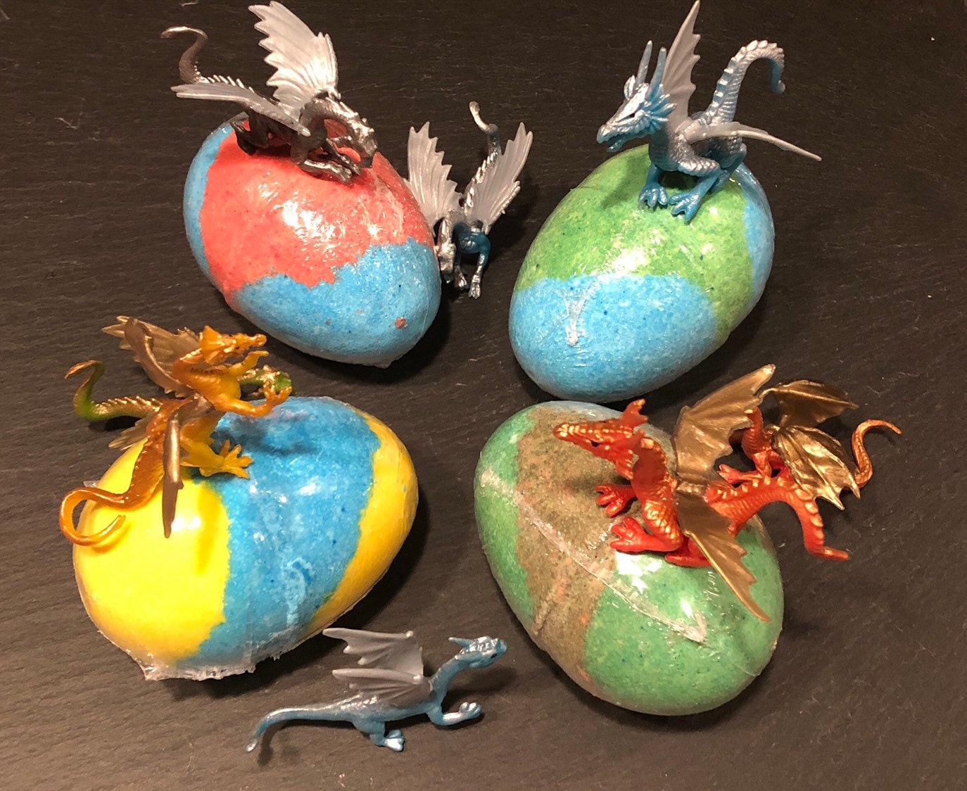 Dragon Egg Surprise Bath Fizzies Dragon Egg Surprise Bath Fizzies