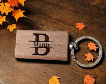 Personalized Wooden Keyholder - Custom Engraved Entryway Key Organizer - Unique Gift for Him