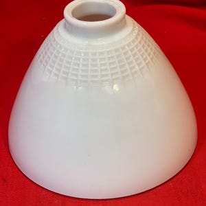 Vintage Stehlampe aus weißem Milchglas mit Diffusor und Lampenschirm, 8 Zoll