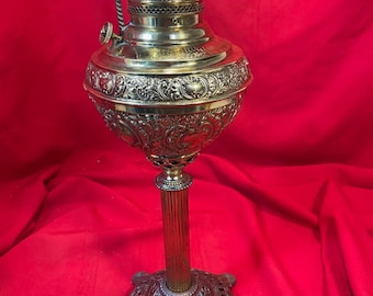 Lámpara de mesa Miller New Juno de latón antiguo, ¡brillante! L48