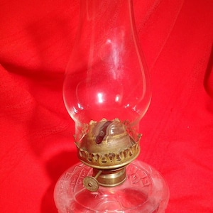 Antique Glass Font Oil Lamp Eagle Burner & Heavy Chimney