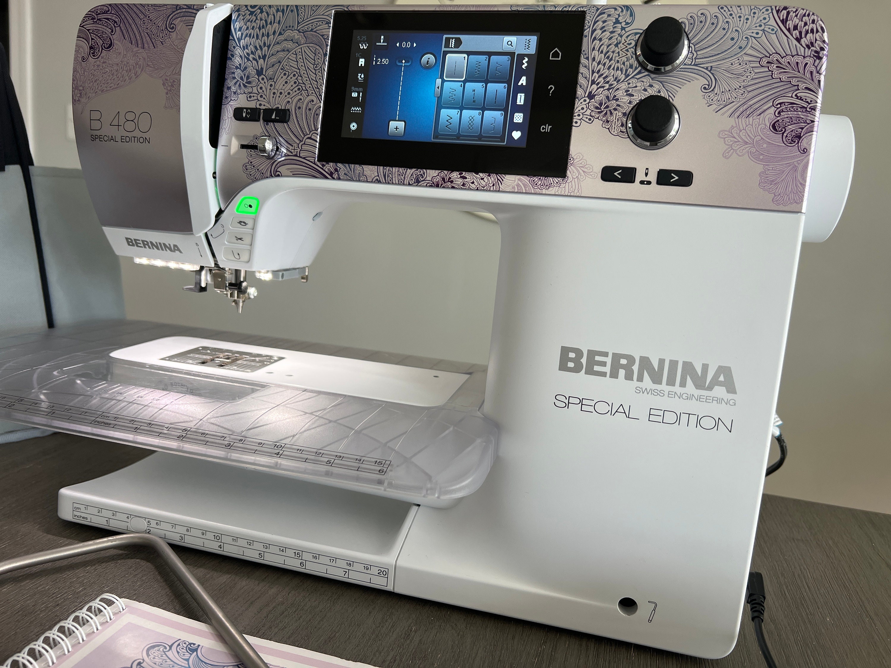 Bernina B 480 Special Edition Sewing and Quilting Machine With Stitch ...