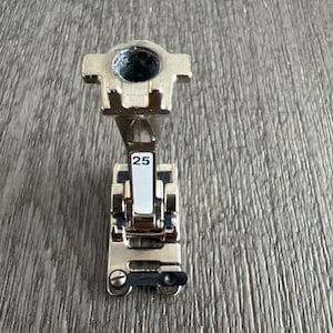 Bernina 5-Groove Cording Foot #25 for Older Machines