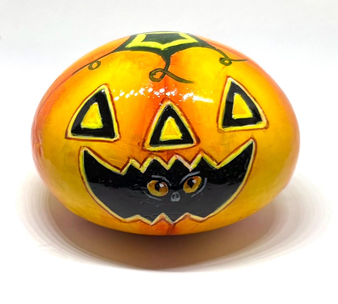 Black Cat Peeking Out of Jack O Lantern Painted Rock,kitten Eye ...