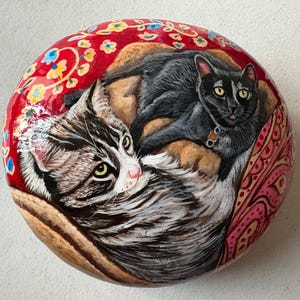 Custom Personalized Pet Portrait of Two Pets with background on Rock from Your Photograph, Personalized Pet Memorial Painted Stones image 3