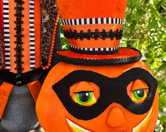 Headless Horseman with Lantern, Whimsical Halloween Wreath Attachment, Jack O Lantern Pumpkin Door Decor, Handmade Fall Wreath Add-On,