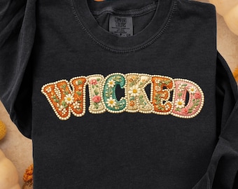 ウィキッドスウェットシャツPNG、フェイク刺繍秋Tシャツデザイン、花柄プレッピーハロウィンPNG、トレンディな秋セーター、ガーリーウィキッドシャツデザイン、