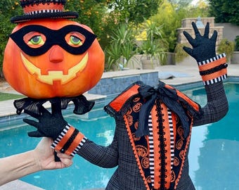 Headless Horseman with Lantern, Whimsical Halloween Wreath Attachment, Jack O Lantern Pumpkin Door Decor, Handmade Fall Wreath Add-On,