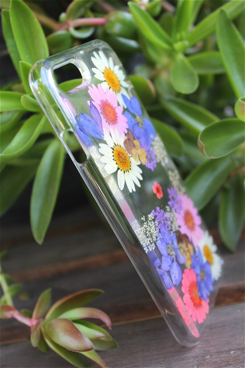 Pressed Dried Purple Flowers Phone Case on Samsung Galaxy S21 Etsy