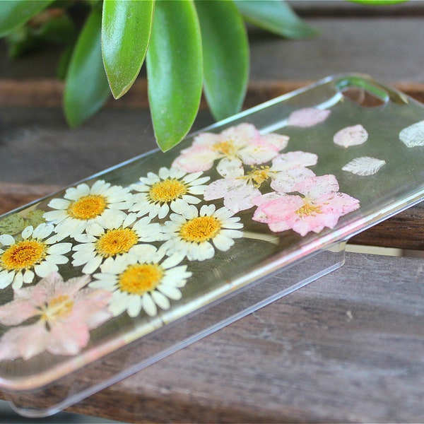 Pressed Flowers iPhone 6/6s Case -Pink Larkspur Flowers & White Daisies iPhone 6/6s Plus, 5/5s, SE, 5C, 4/4s Hard Plastic Snap On Phone Case