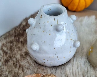 Mini vase, handmade small vase with ceramic dots, handpainted, handbuilt artisan ceramics. Gift.