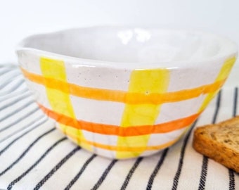 GINGHAM ceramic bowl, handmade and handpainted breakfast bowl, soup cup/bowl. Gift for foodie. Farmhouse bowl