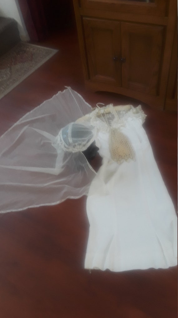 Vintage wedding dress and veil and purse - image 3