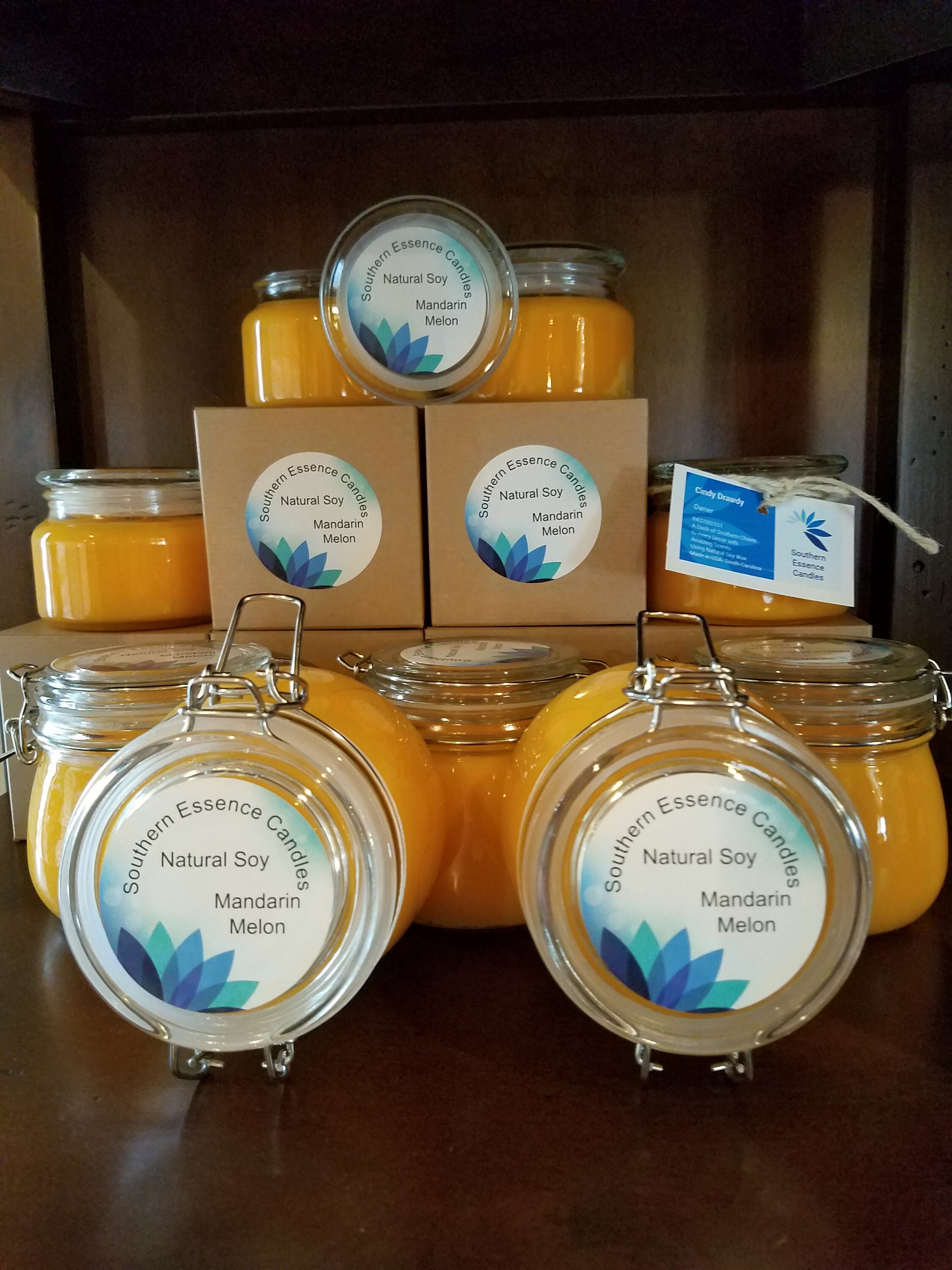SOUTHERN ESSENCE CANDLES