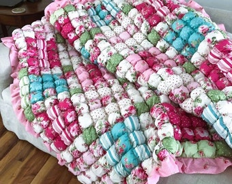 Popular!  Comfy and Cozy-Custom Handmade Bubble/Puff/Biscuit Quilt, Made to Order, Keepsake, Personalized, Wedding gift, Baby gift, Handsewn