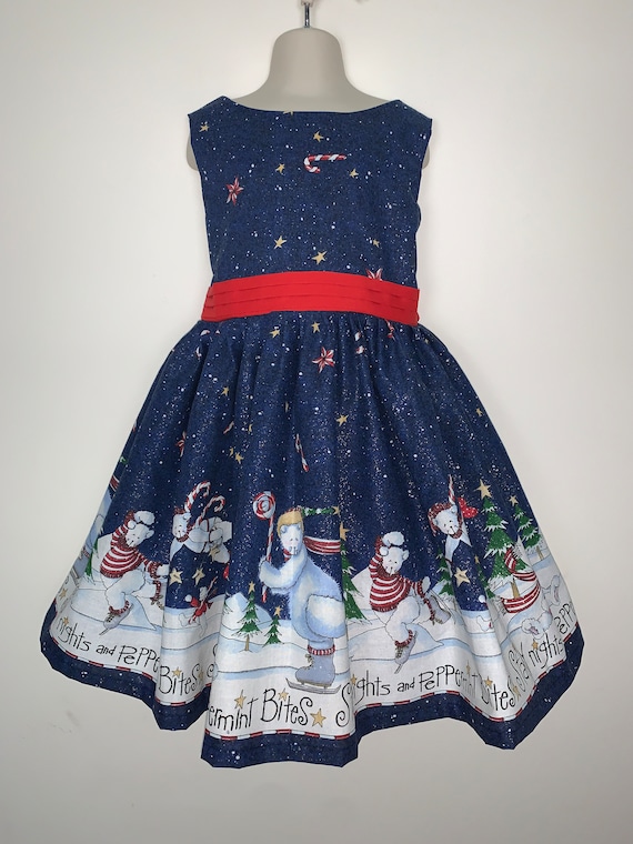 daisy kingdom christmas dress NWOT Daisy Kingdom Christmas Smocking Dress