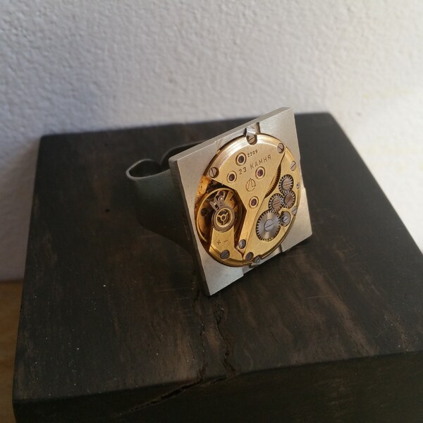 Chevalière Homme  avec mécanisme de montre, cadeau noel, steampunk, cadeau homme