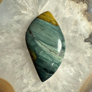 Gary green jasper cabochon, larsonite designer cab, freedom jasper from Nevada, green and tan jewelry focal stone for silversmiths