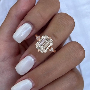 4ct emerald cut moissanite engagement ring, kite cut moissanite, art deco style