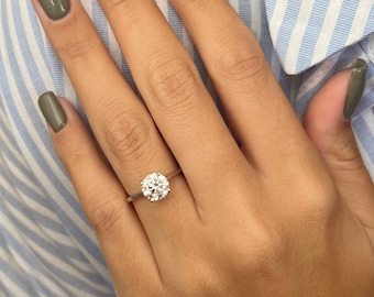 solitaire diamond engagement ring, IGI certified 1.5 carat round cut lab grown diamond 14\18k