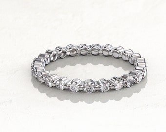 Anillo de eternidad con diamantes de laboratorio / Anillo de oro blanco de 14 quilates, diseño GioielliRings