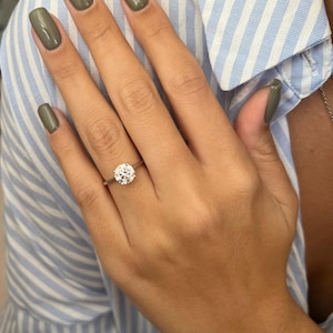 IGI Certified 1.5 Carat Lab Grown Diamond Solitaire Engagement Ring, 14/18k Gold