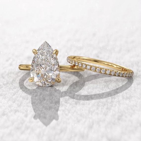 14k Yellow Gold Cross Charm 12.5x8mm 14k Yellow Gold Cross Charm 12.5x8mm