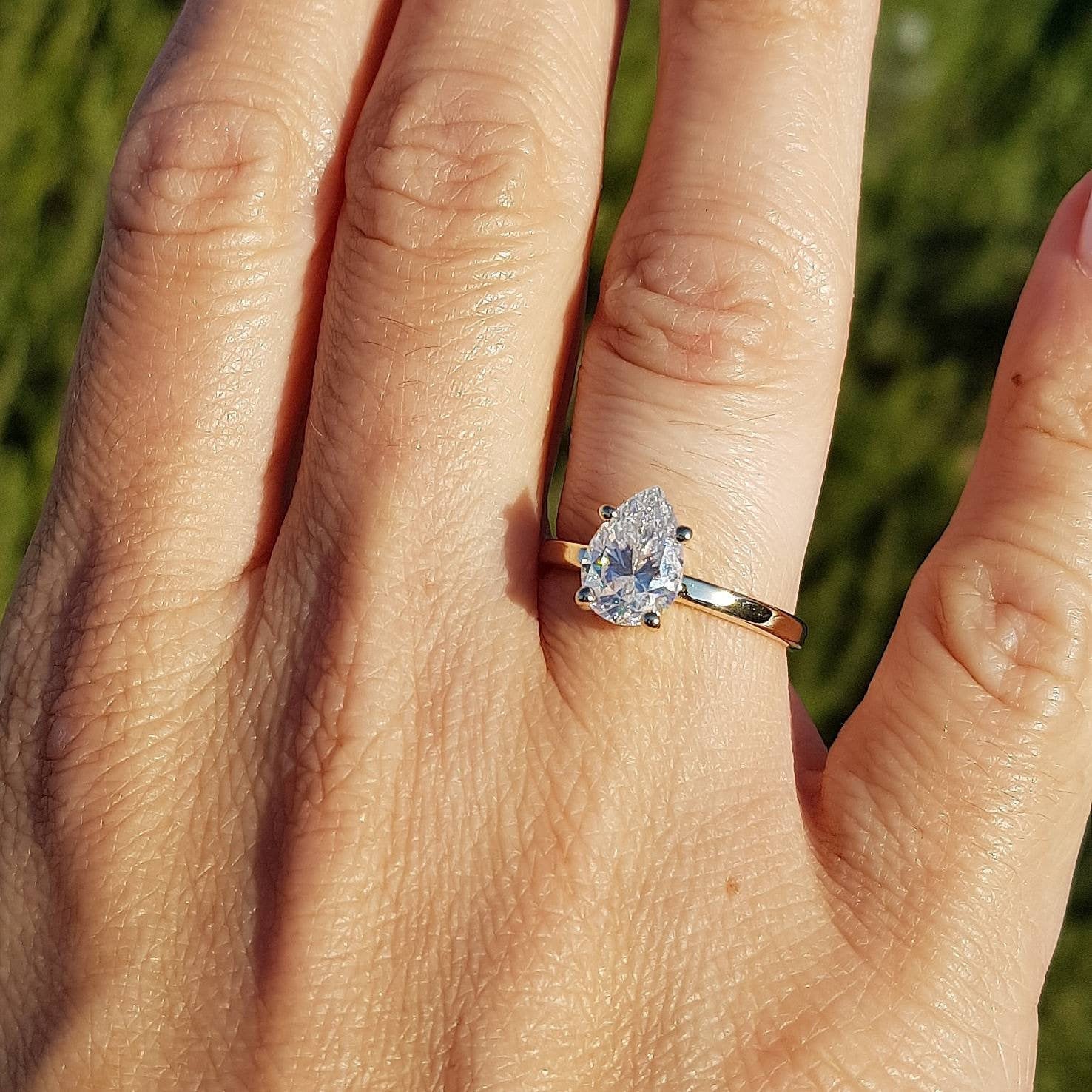 Teardrop moissanite engagement ring deals