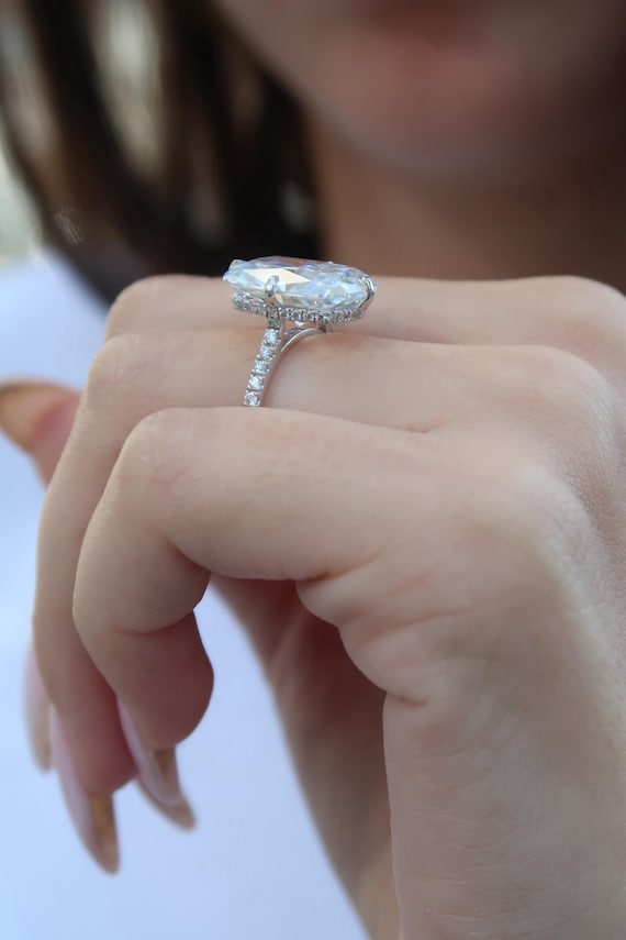 Elongated Cushion Cushion Cut Halo Setting Engagement Rings