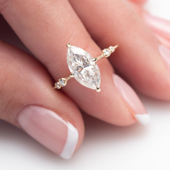 2 carat clearance marquise moissanite