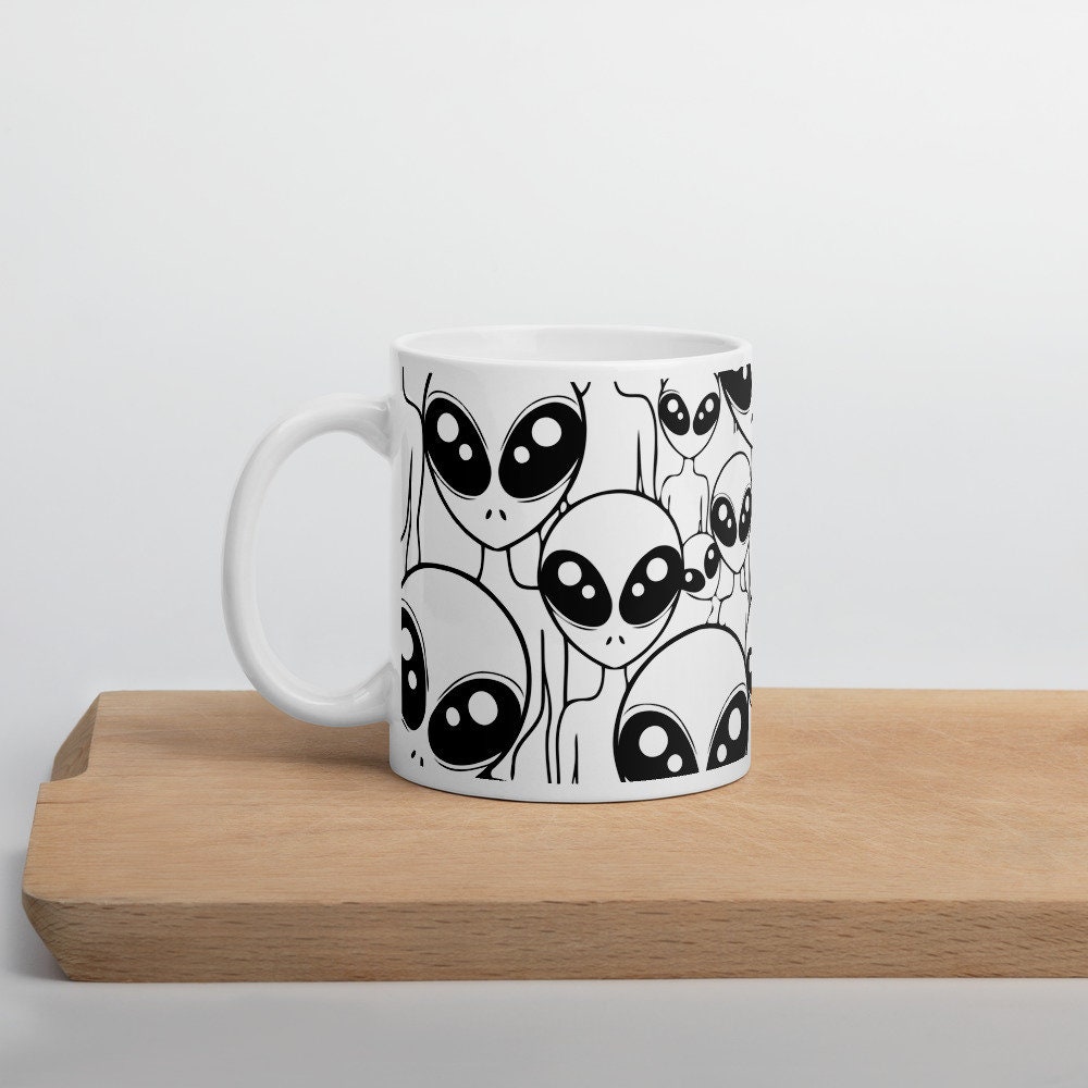 Alien White Glossy Mug, Fun Ufo Coffee Cup, Cosmic Aliens Tea Mug, ET ...