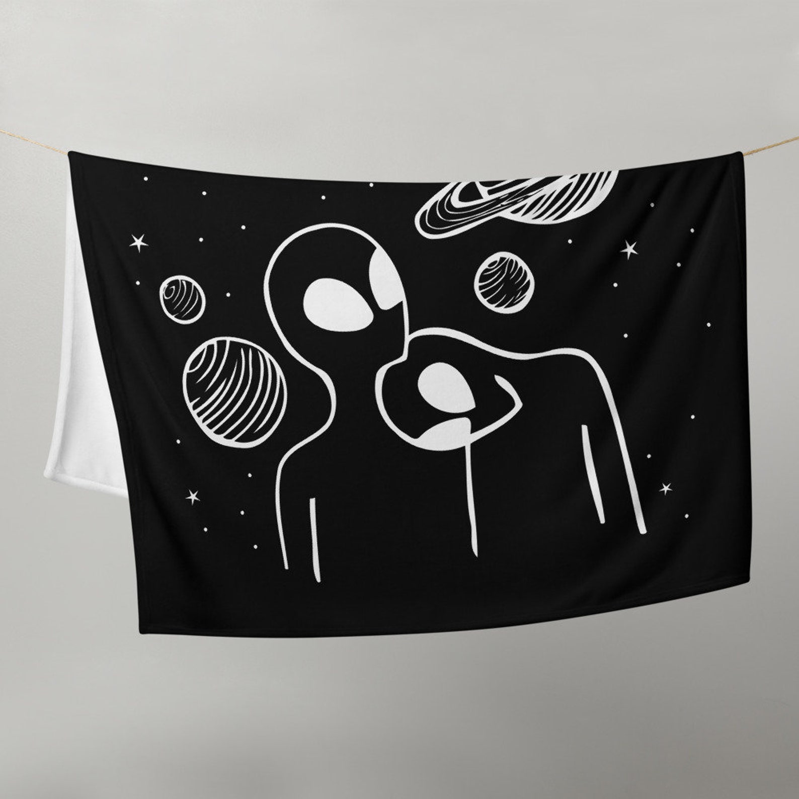 Alien Friend Throw Blanket Aliens Blanket Cozy Space Lover Etsy