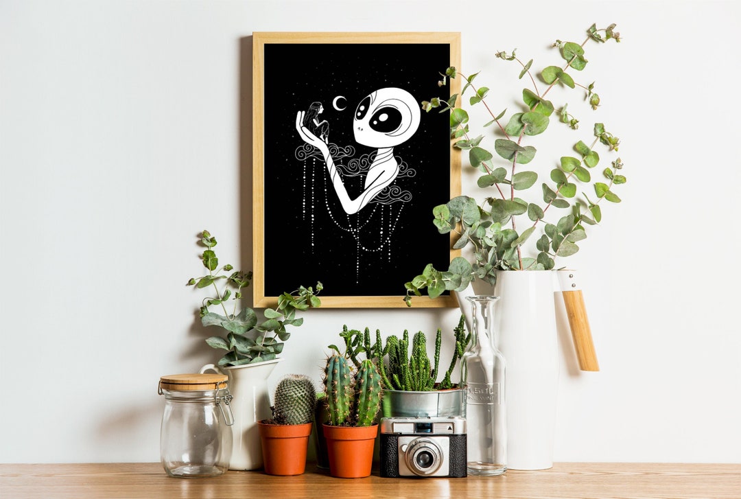 Alien Girl Art Print | Extraterrestrial Wall Art | Aliens Poster ...
