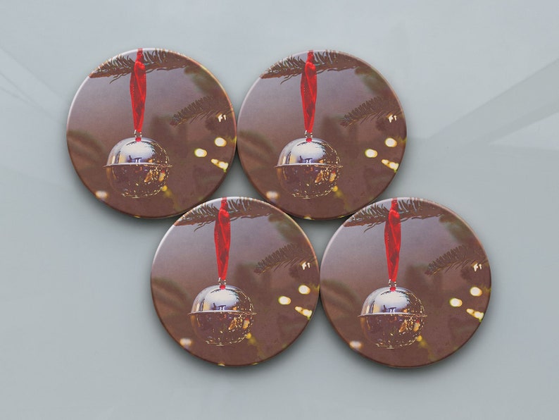 Christmas \u2013 Winter \u2013 Lights \u2013 Ornaments \u2013 Wreaths \u2013 Absorbent Ceramic Drink Coasters Set of 4