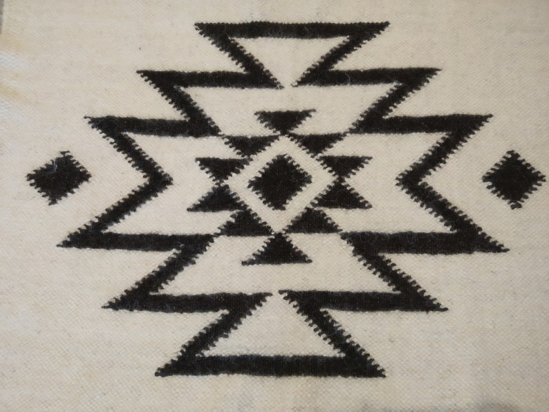 White and Black Aztec Wool Area Rug 67 х 76 White Etsy