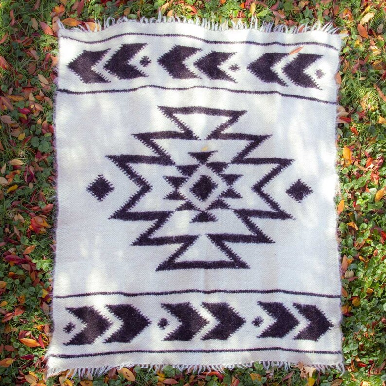 White and Black Aztec Wool Area Rug 67 х 76 White Etsy