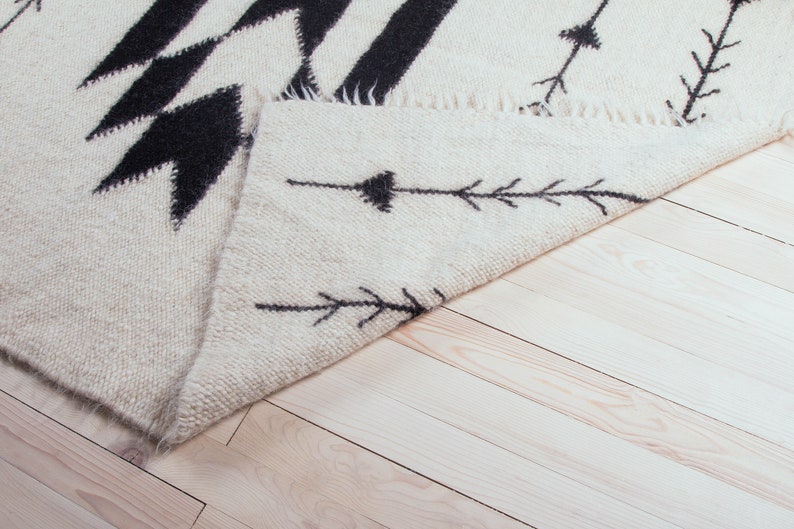 White and Black Aztec Wool Area Rug 6х7 Large White Aztec Etsy
